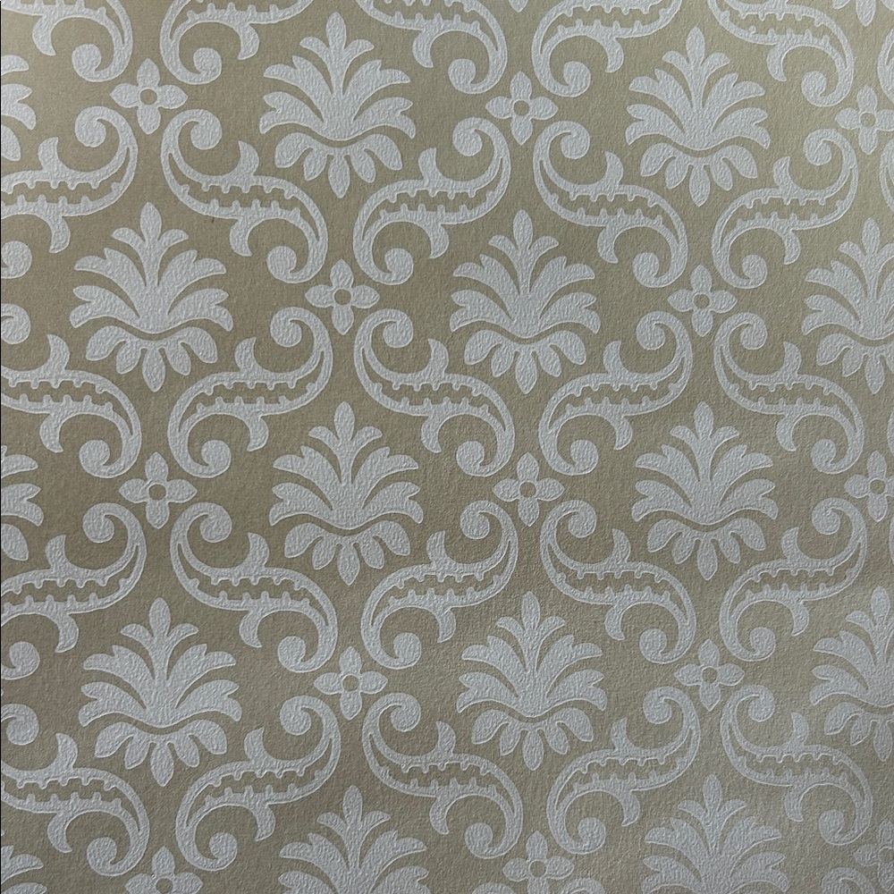 Elegant Vintage Thomas Strahan Cream and White Damask Wallpaper